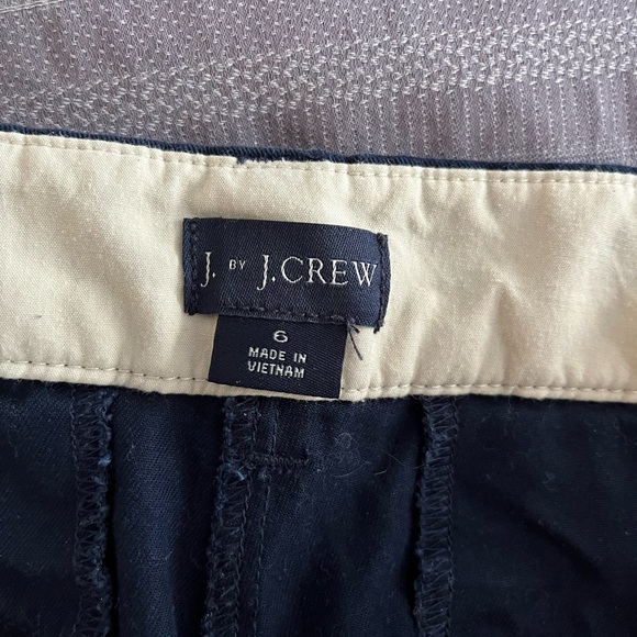 JCREW shorts size 6 Navy Blue - Picture 3 of 3